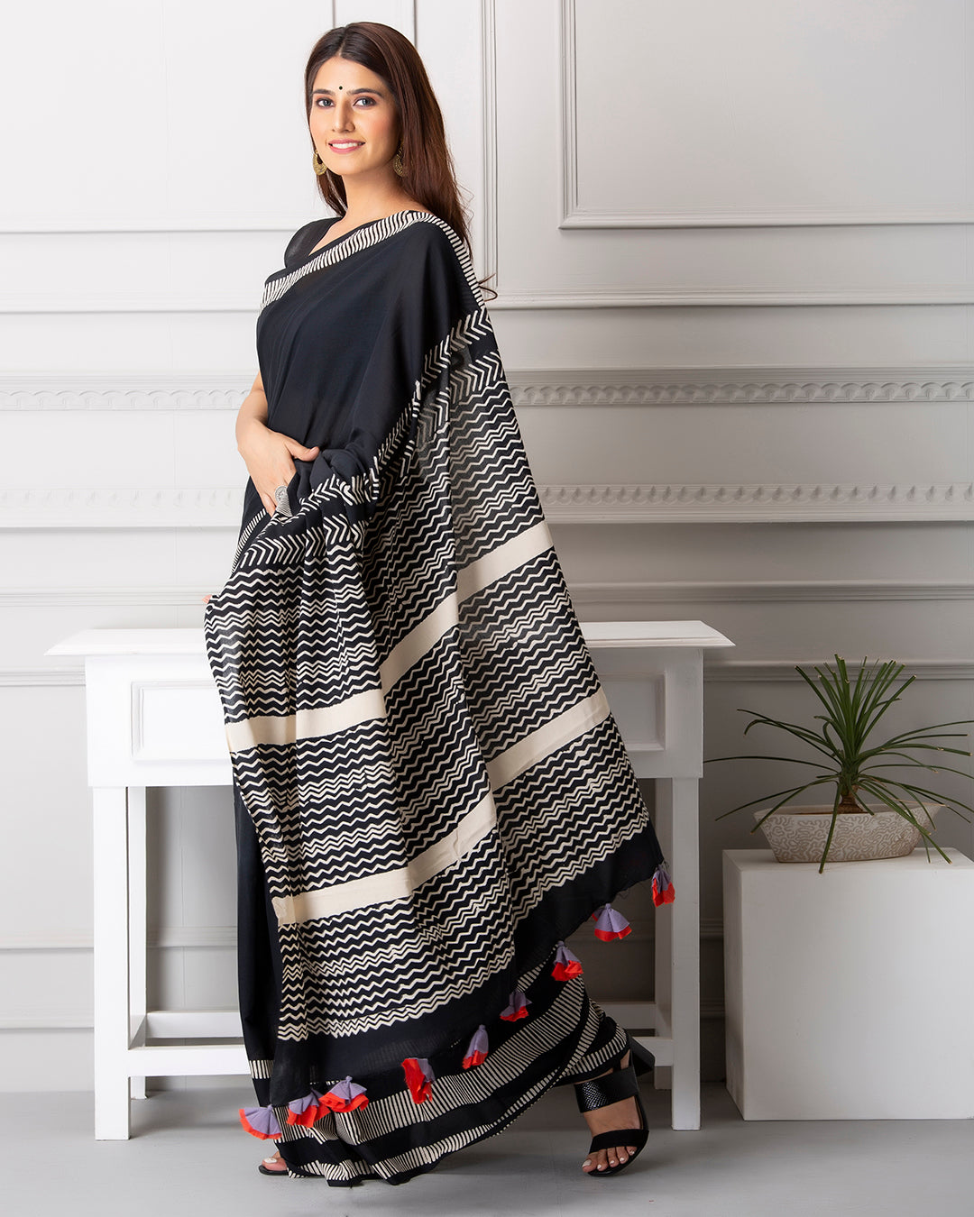 Linear Handblock Print Black Mulmul Saree