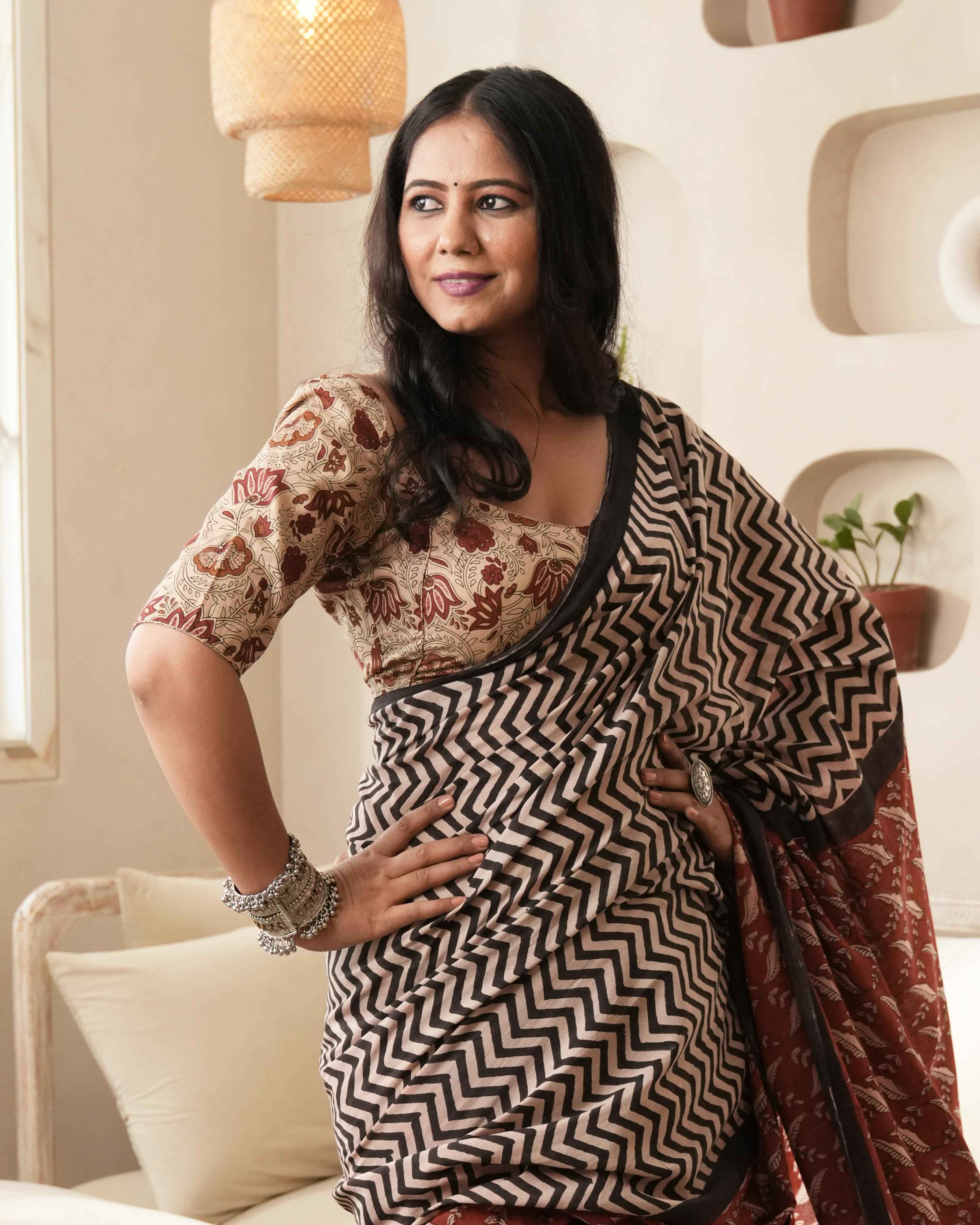Black Zigzag Bagru Print Mulmul Saree
