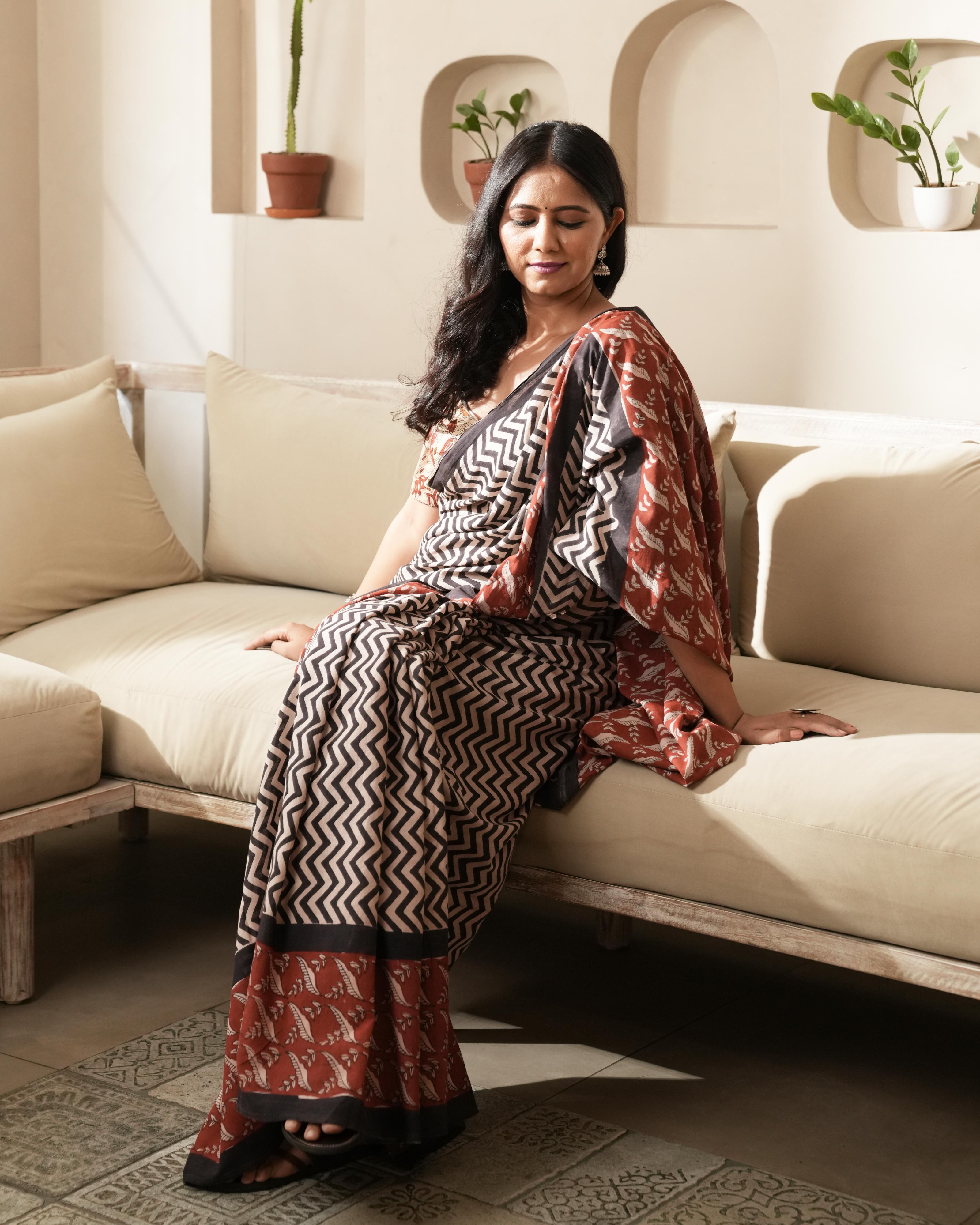 Black Zigzag Bagru Print Mulmul Saree