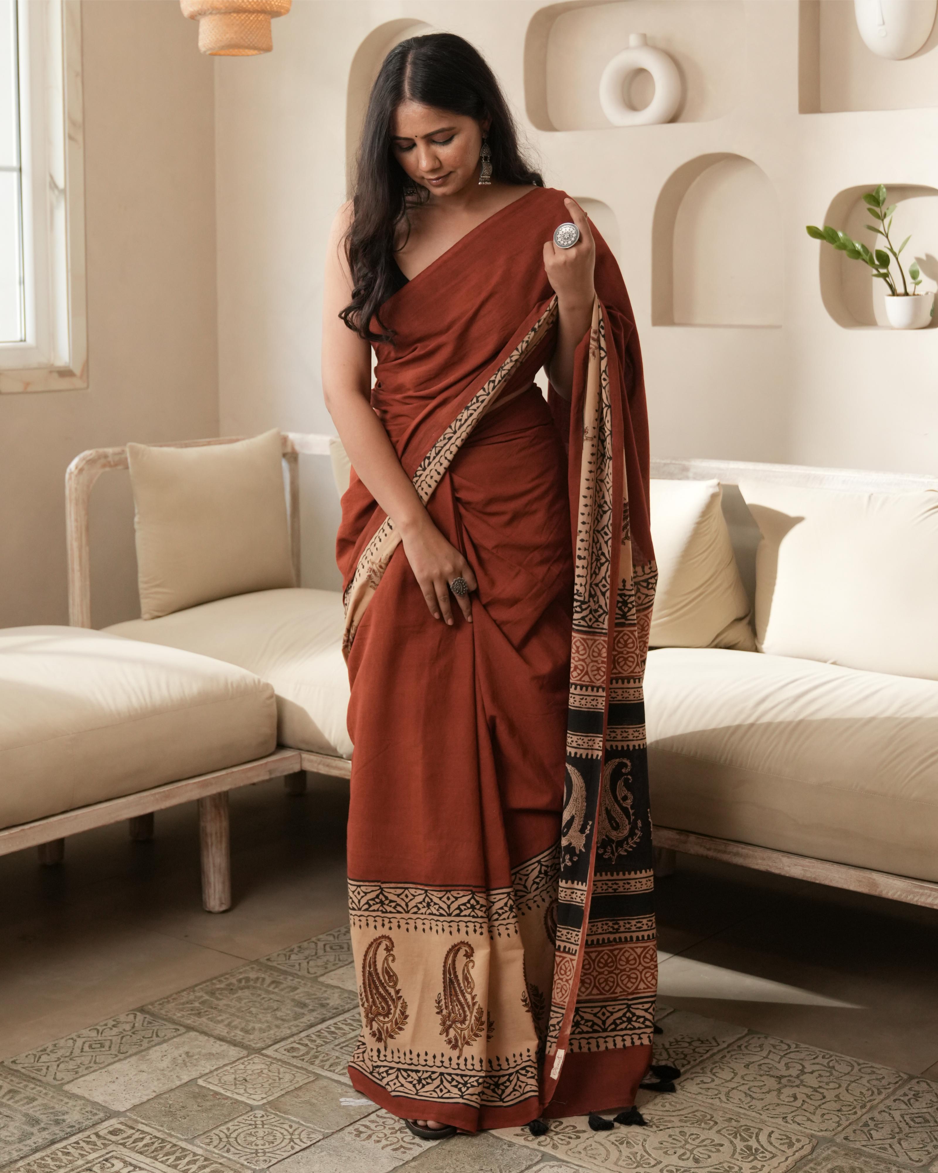 Red Bagru Paisley Print Mulmul Saree