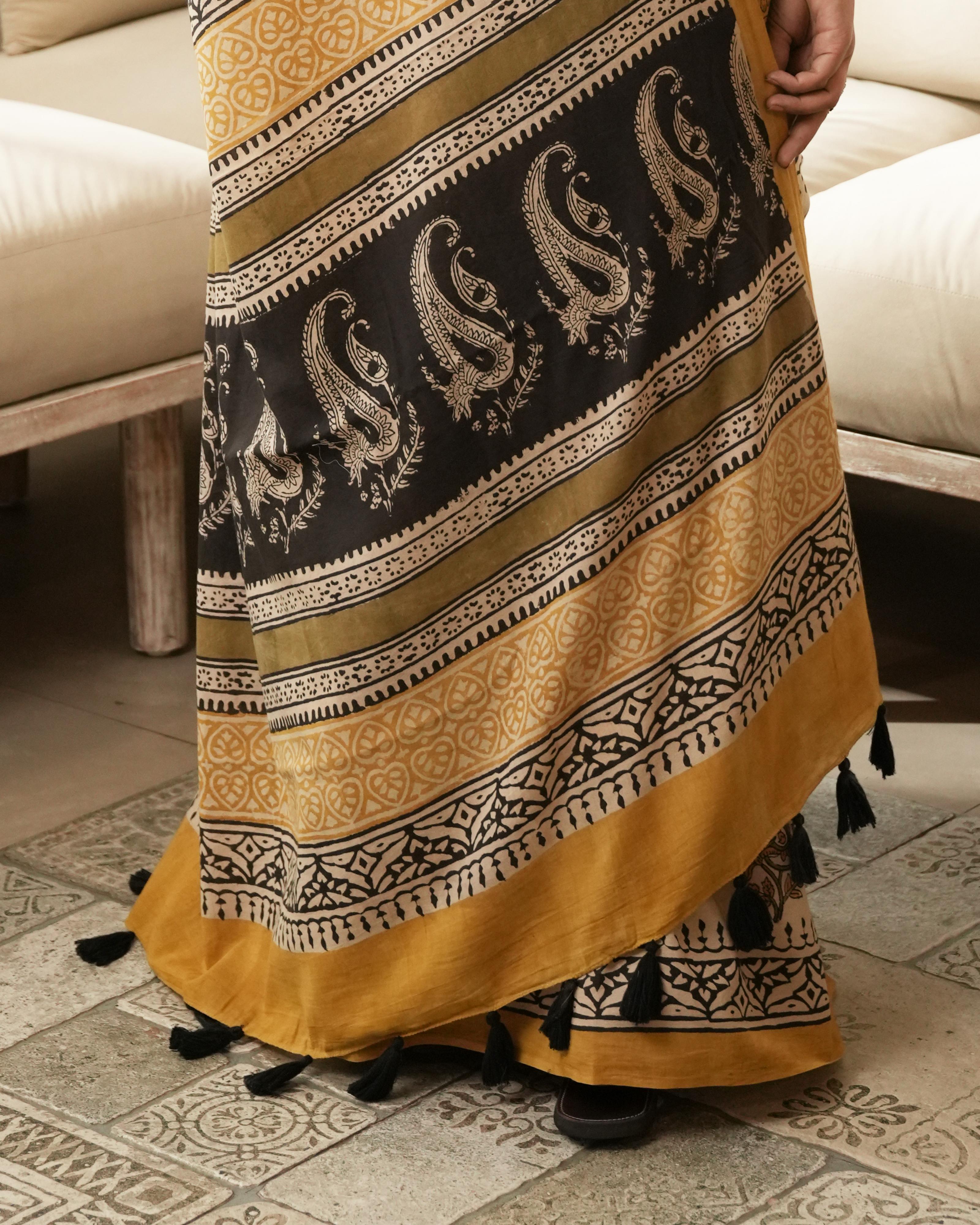 Mustard Paisley Border Bagru Print Mulmul Saree