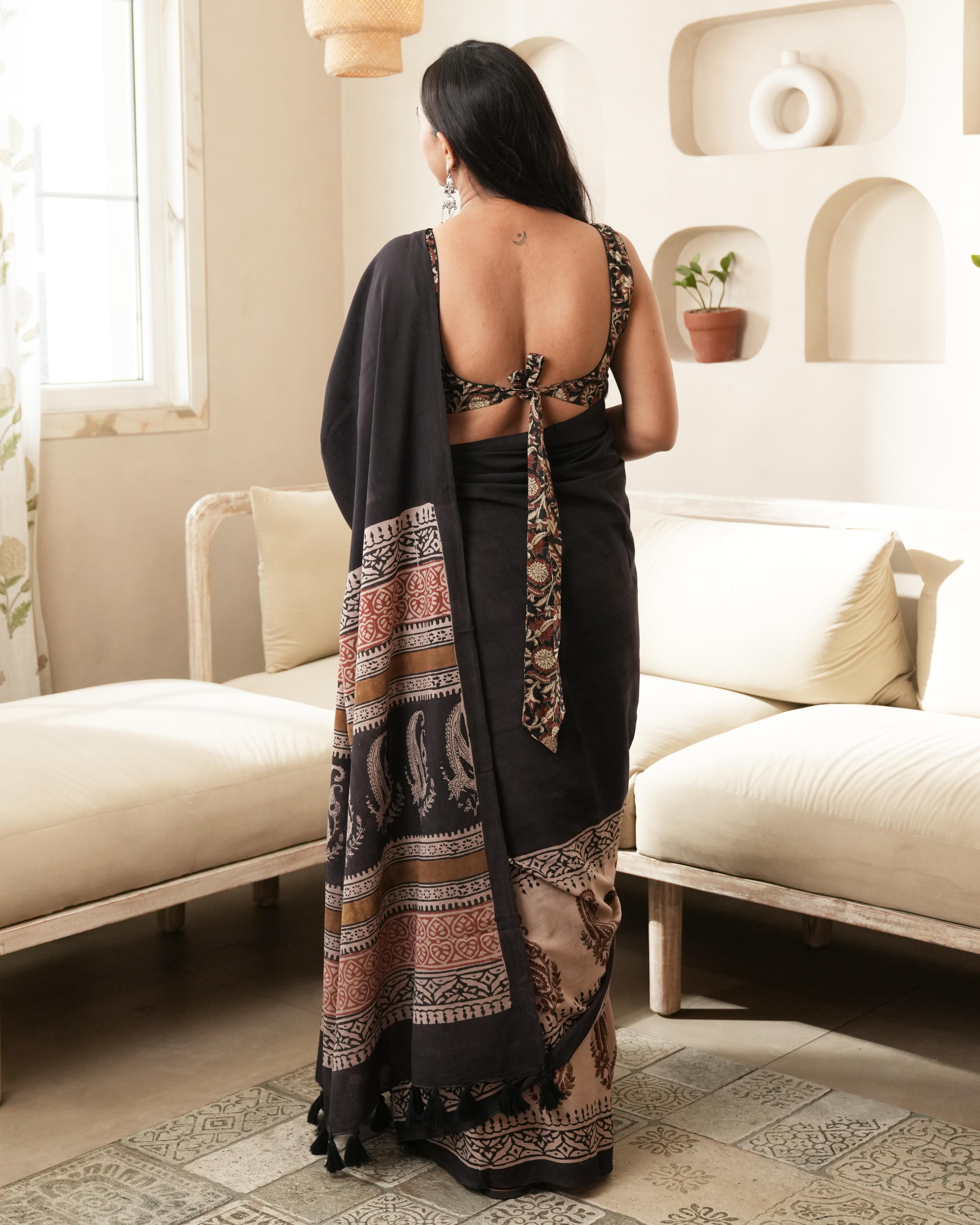 Black Paisley Border Bagru Print Mulmul Saree