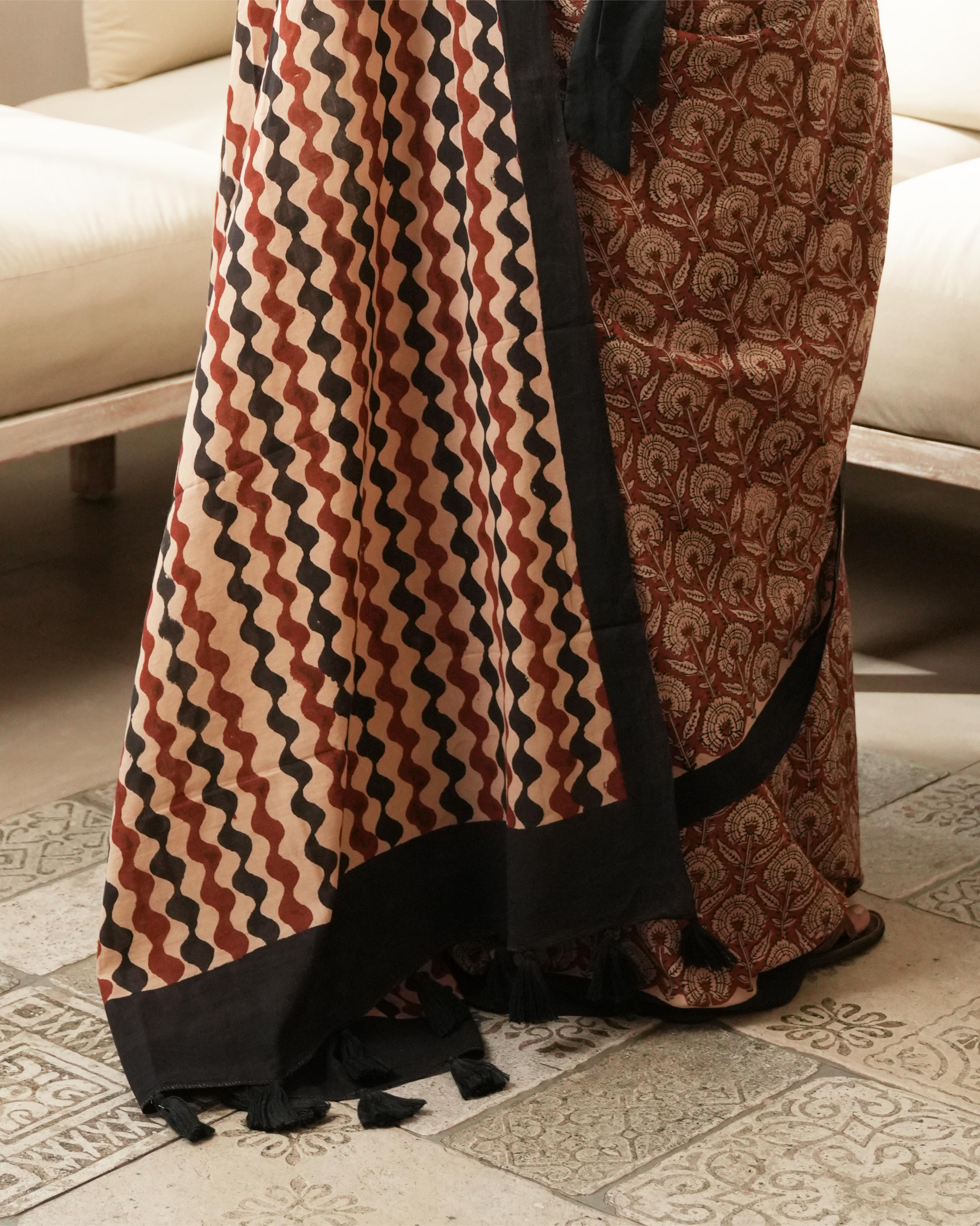 Red Bagru Floral Print Mulmul Saree