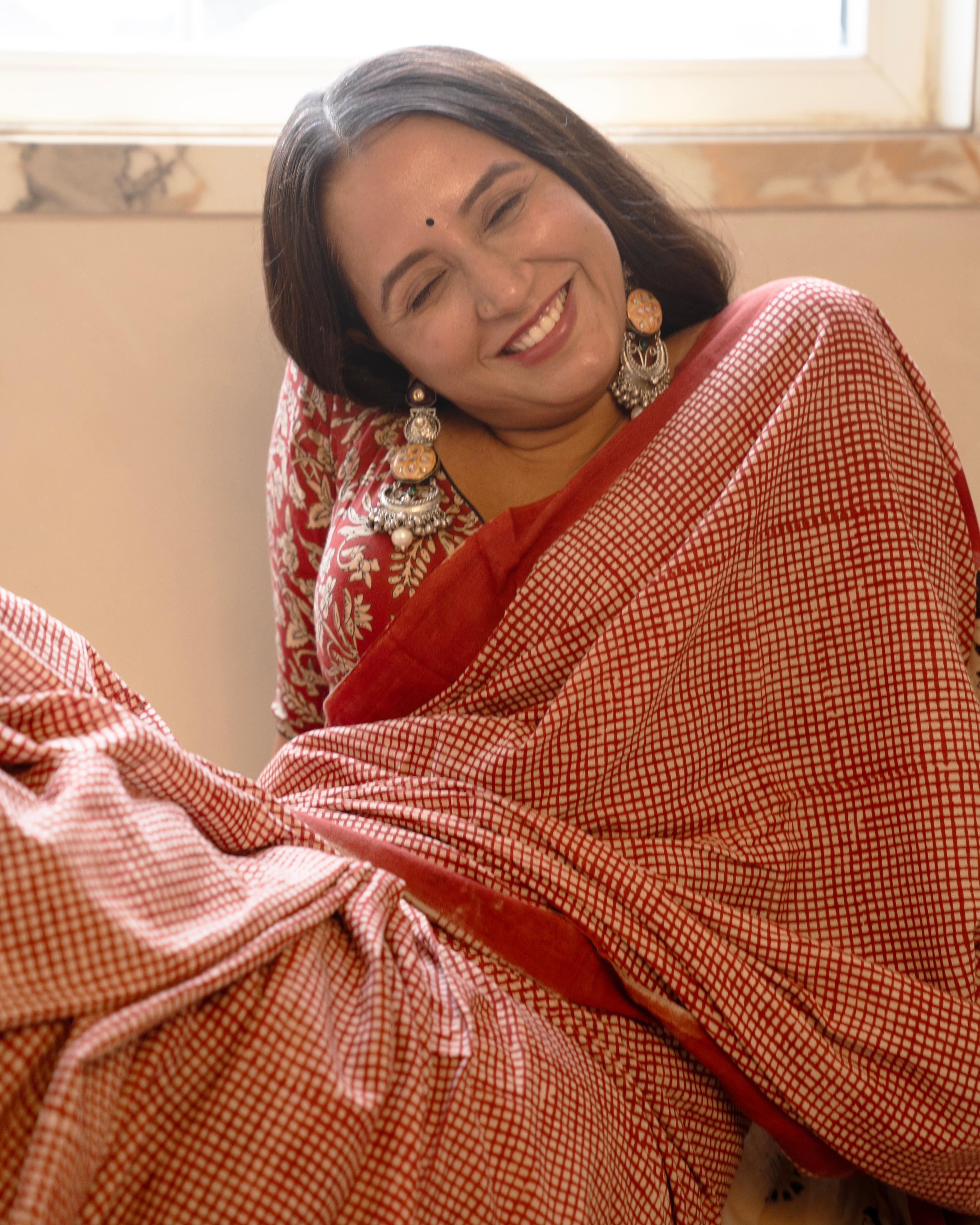 Red Bagru Checks Printed Mul Saree with Tassels