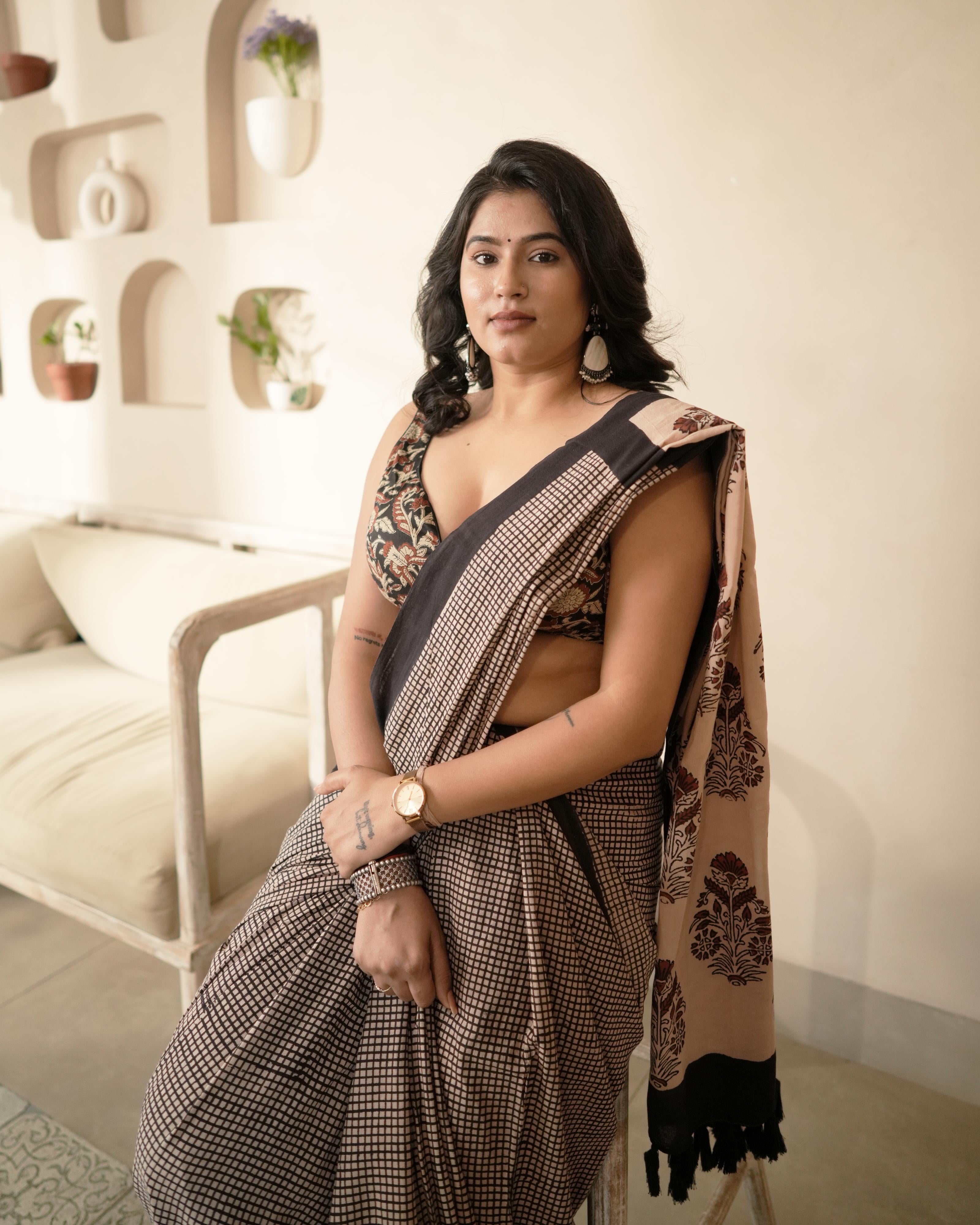 Black Bagru Checks Printed Mul Saree with Tassels