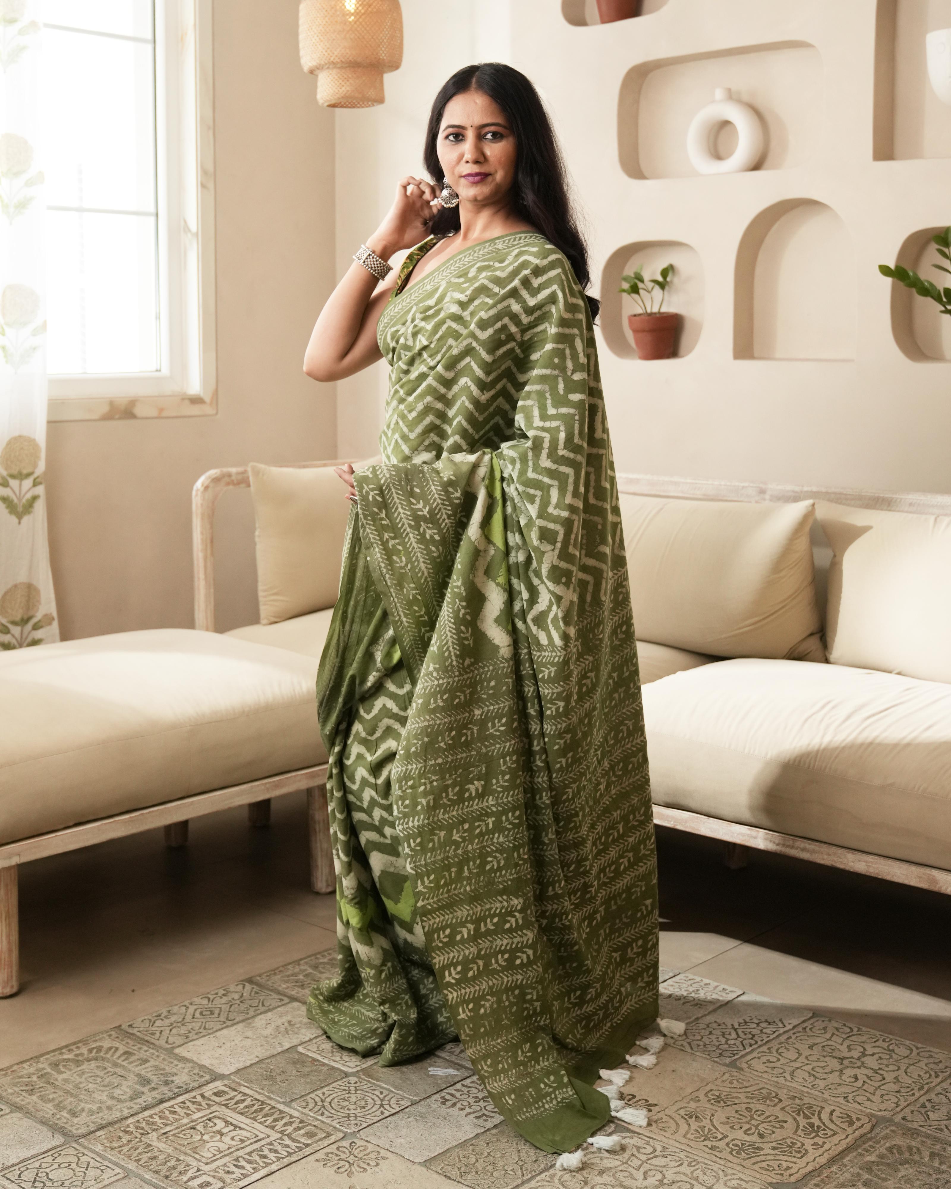 Rustic Green Dabu Wave Print Mul Saree