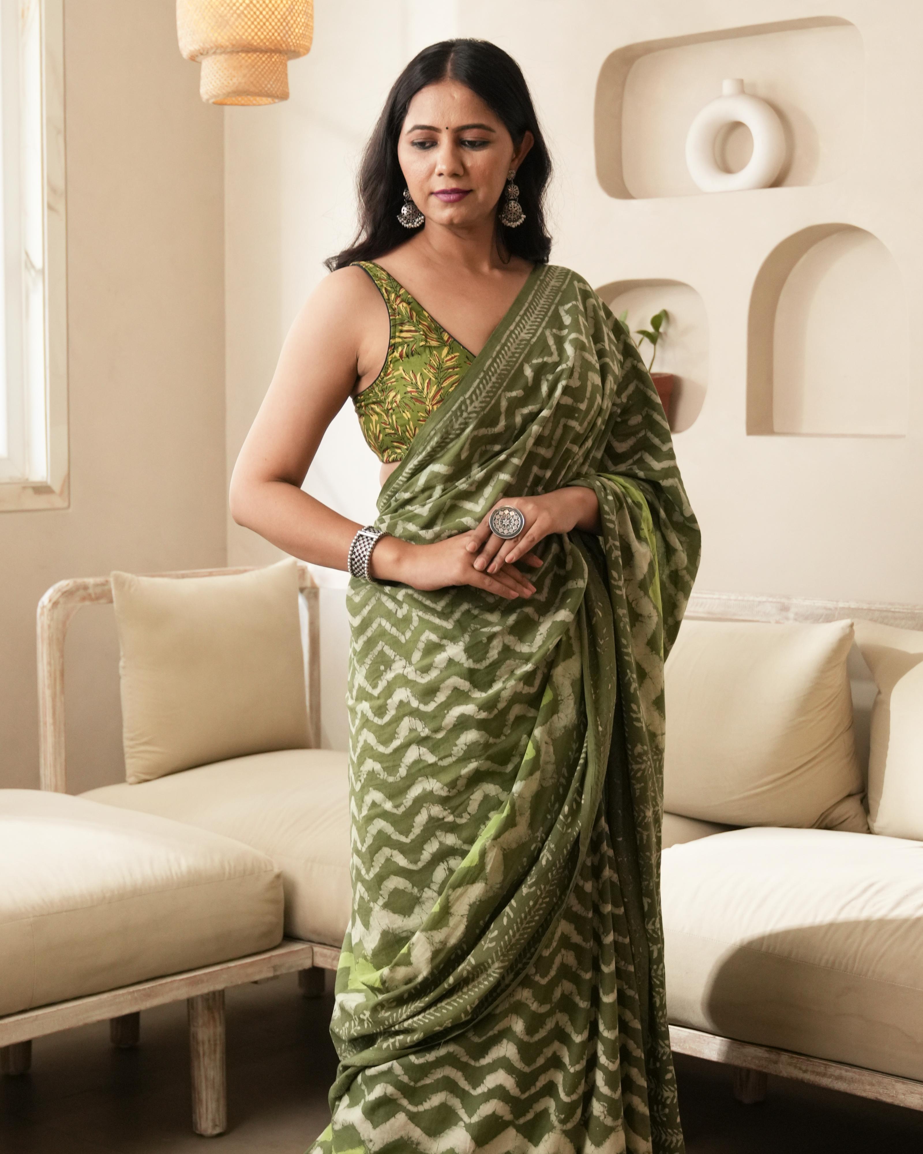 Rustic Green Dabu Wave Print Mul Saree