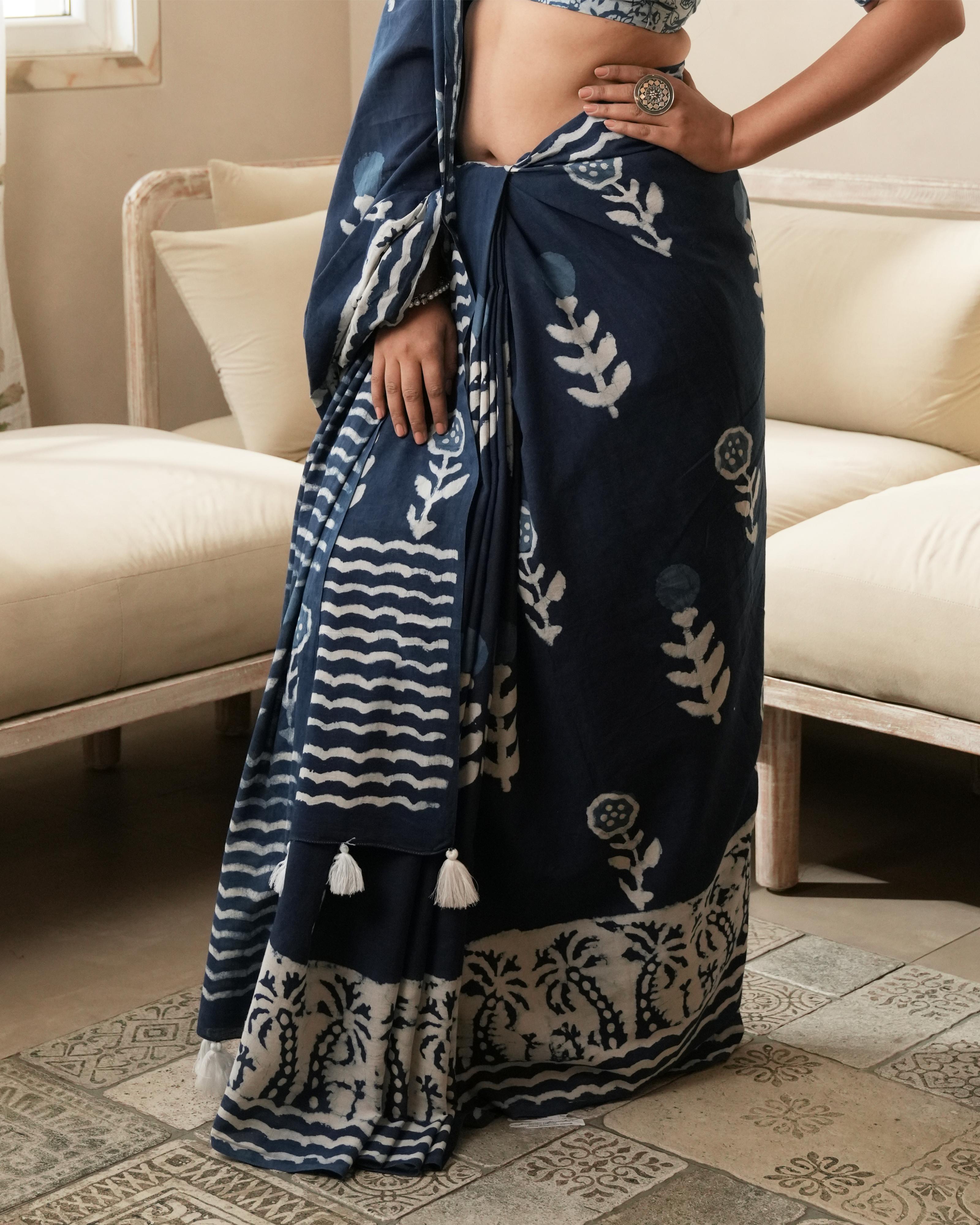 Indigo Parecha Border Dabu Print Mul Saree