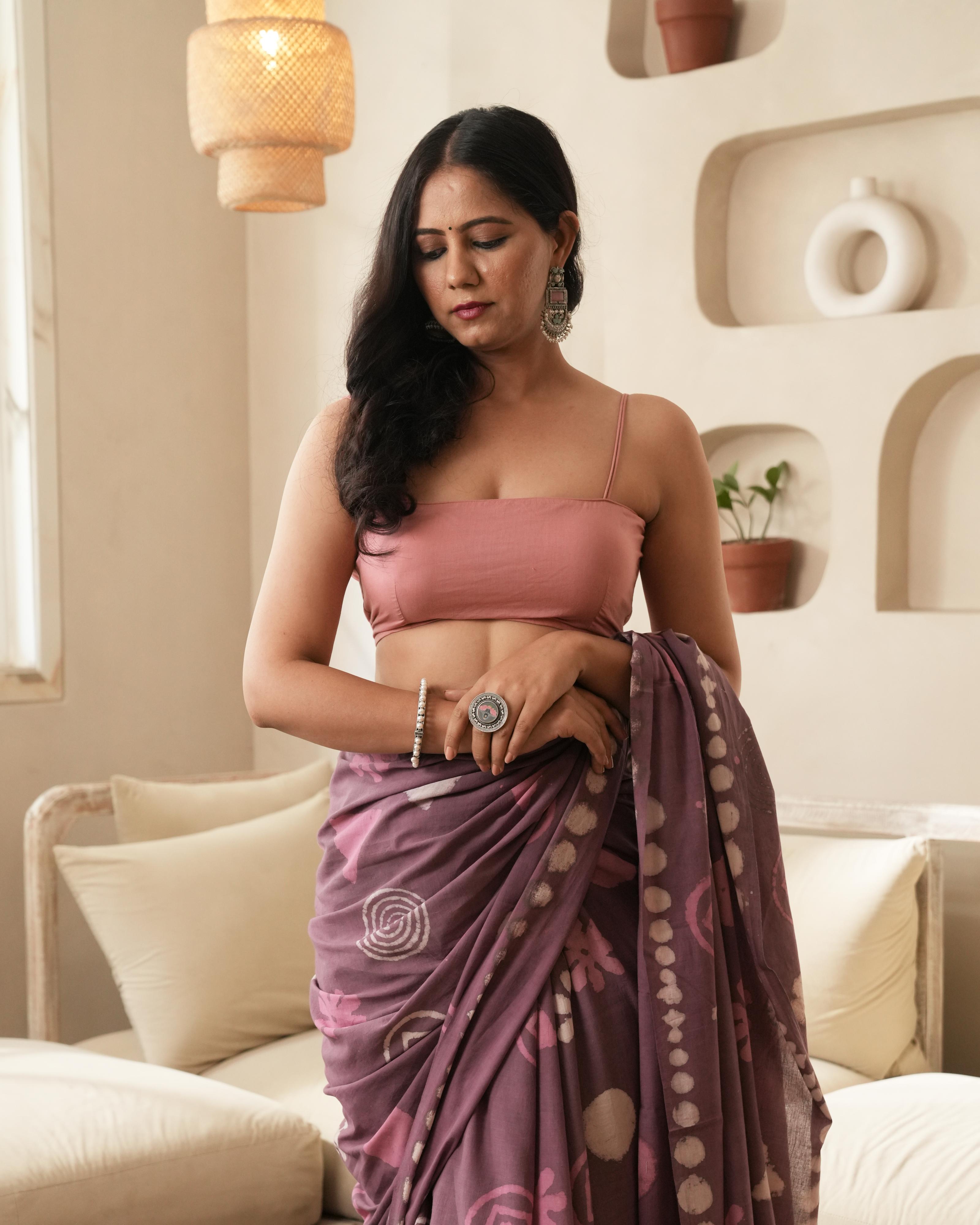 Rustic Pink Multi Motif Dabu Print Mul Saree