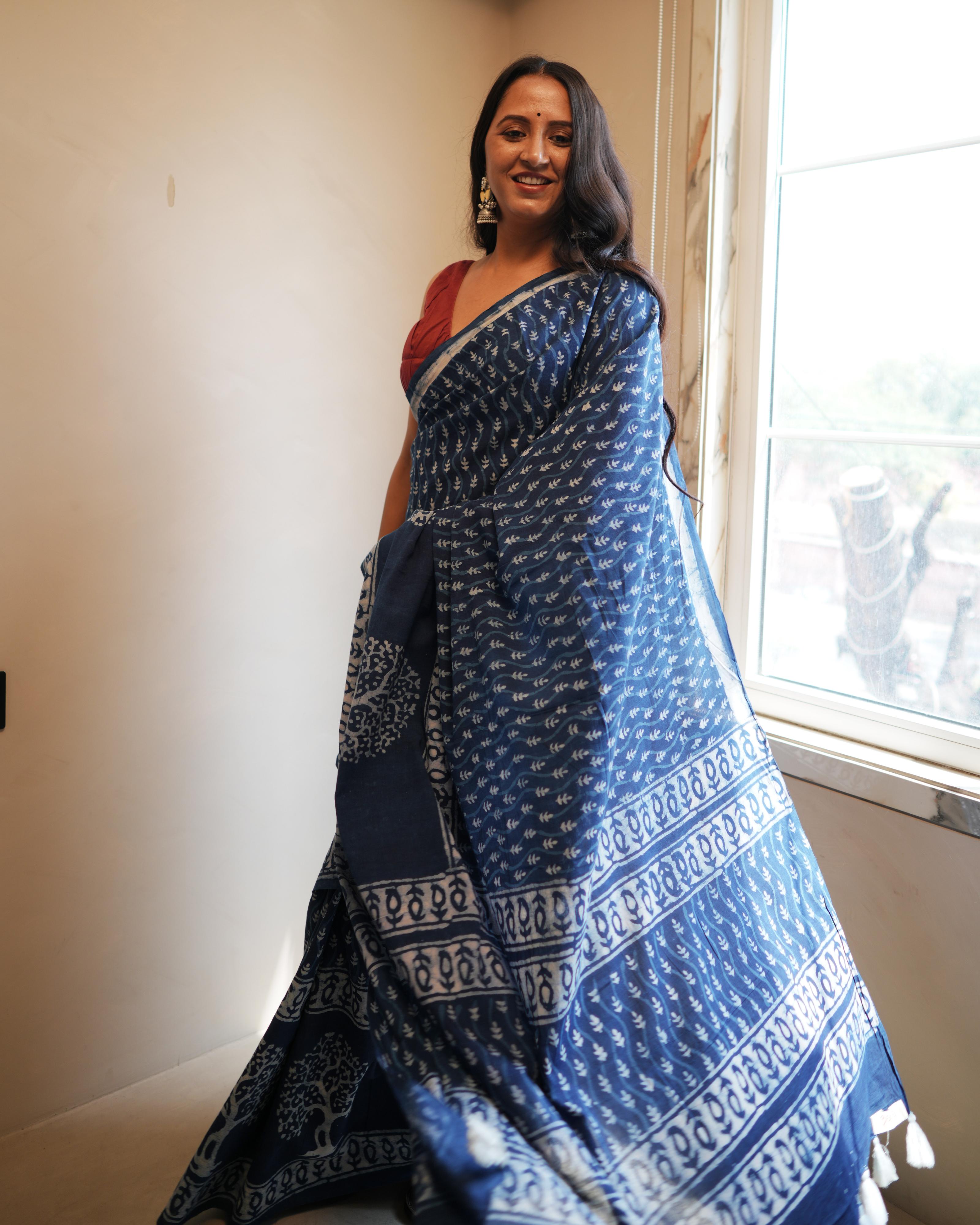 Indigo Butti Dabu Print Mul Saree with Tassels