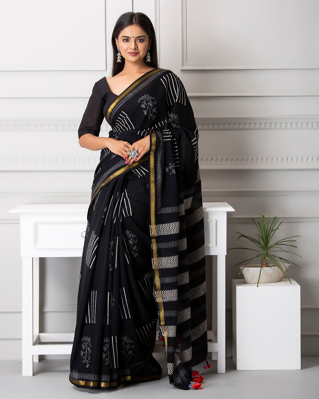 Zigzag Handblock Print Black Mulmul Saree