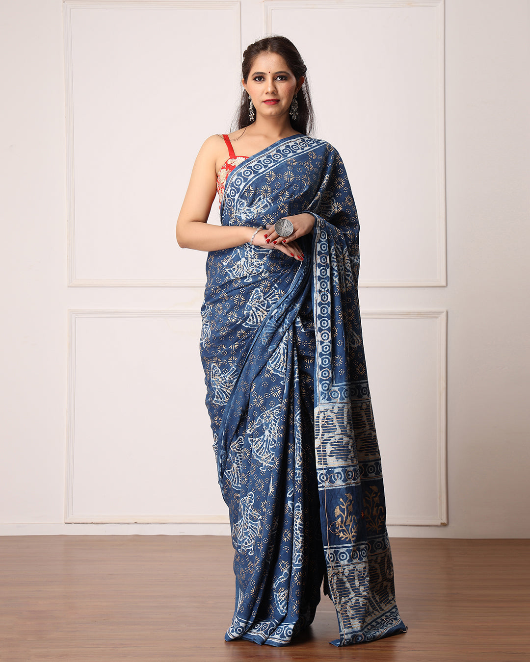 Indigo Ethnic Figure Dabu Print Saree