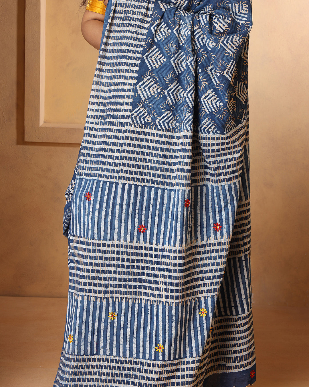 Abstract White and Indigo Dabu Print Cotton Saree