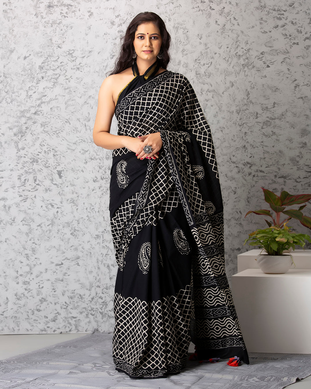 Jaal Handblock Print Black Mulmul Saree