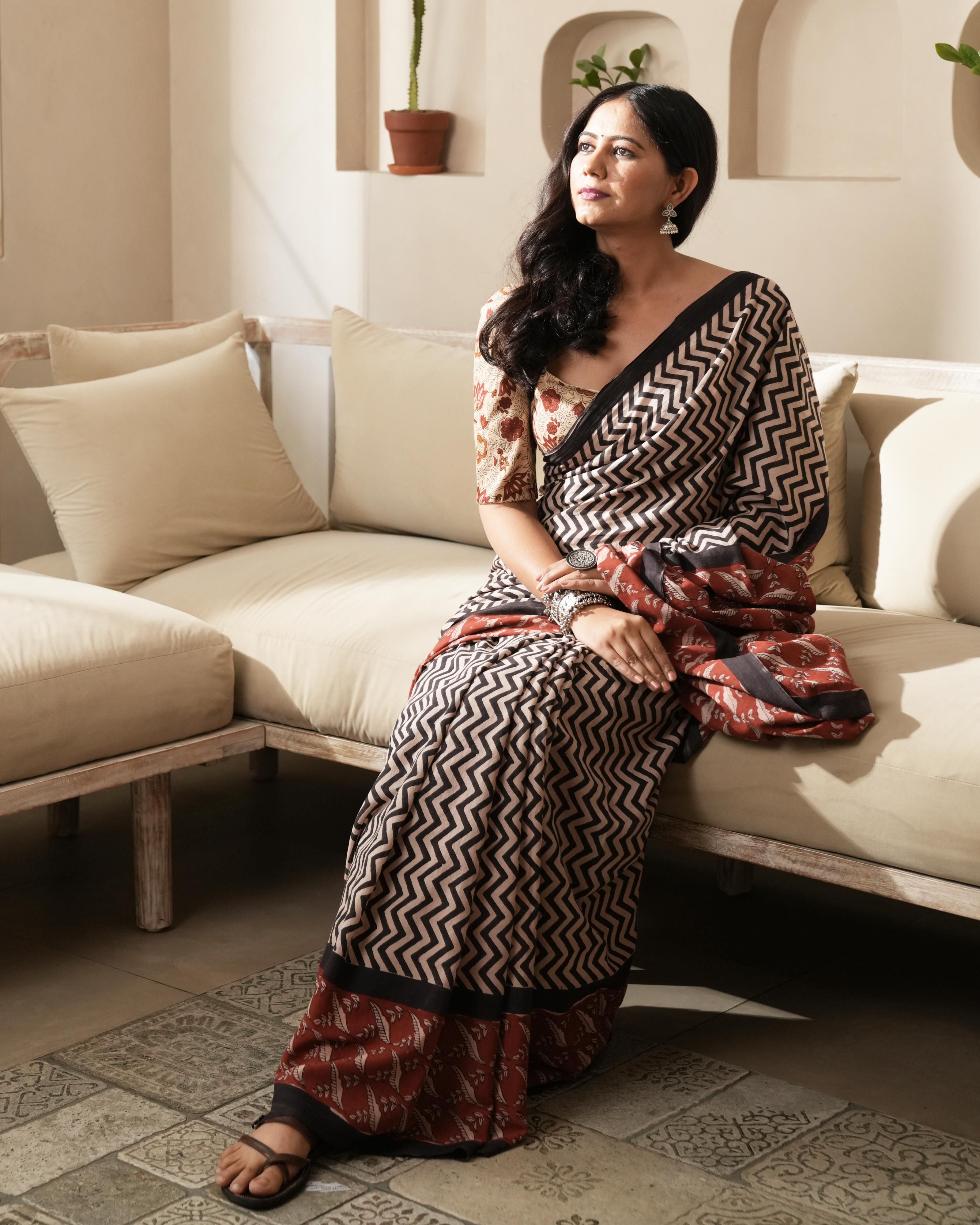Black Zigzag Bagru Print Mulmul Saree