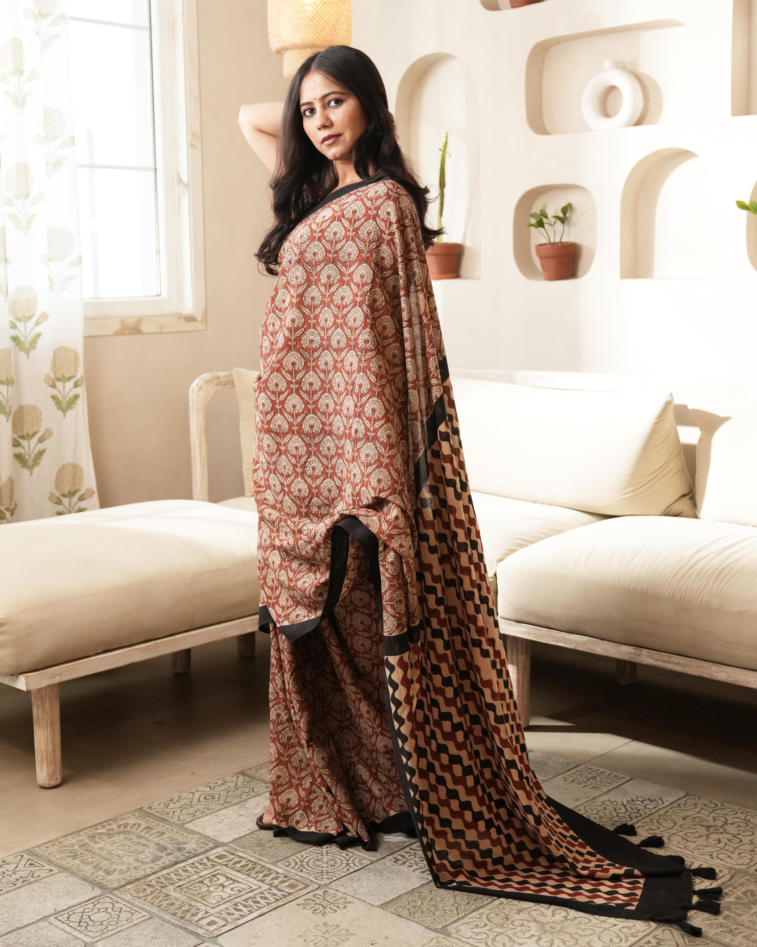 Red Bagru Floral Print Mulmul Saree