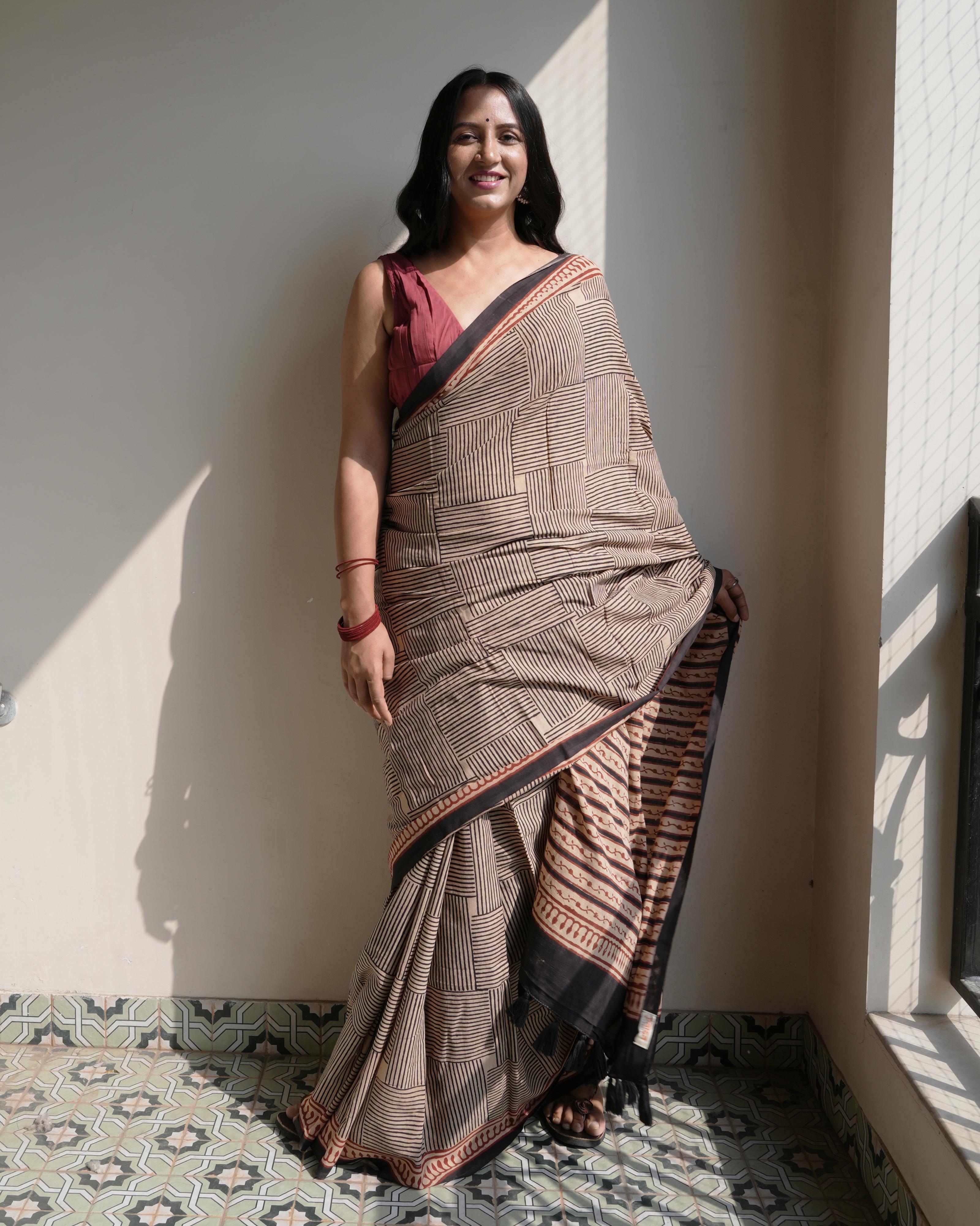 Black Silli Bagru Print Mul Saree with Tassels