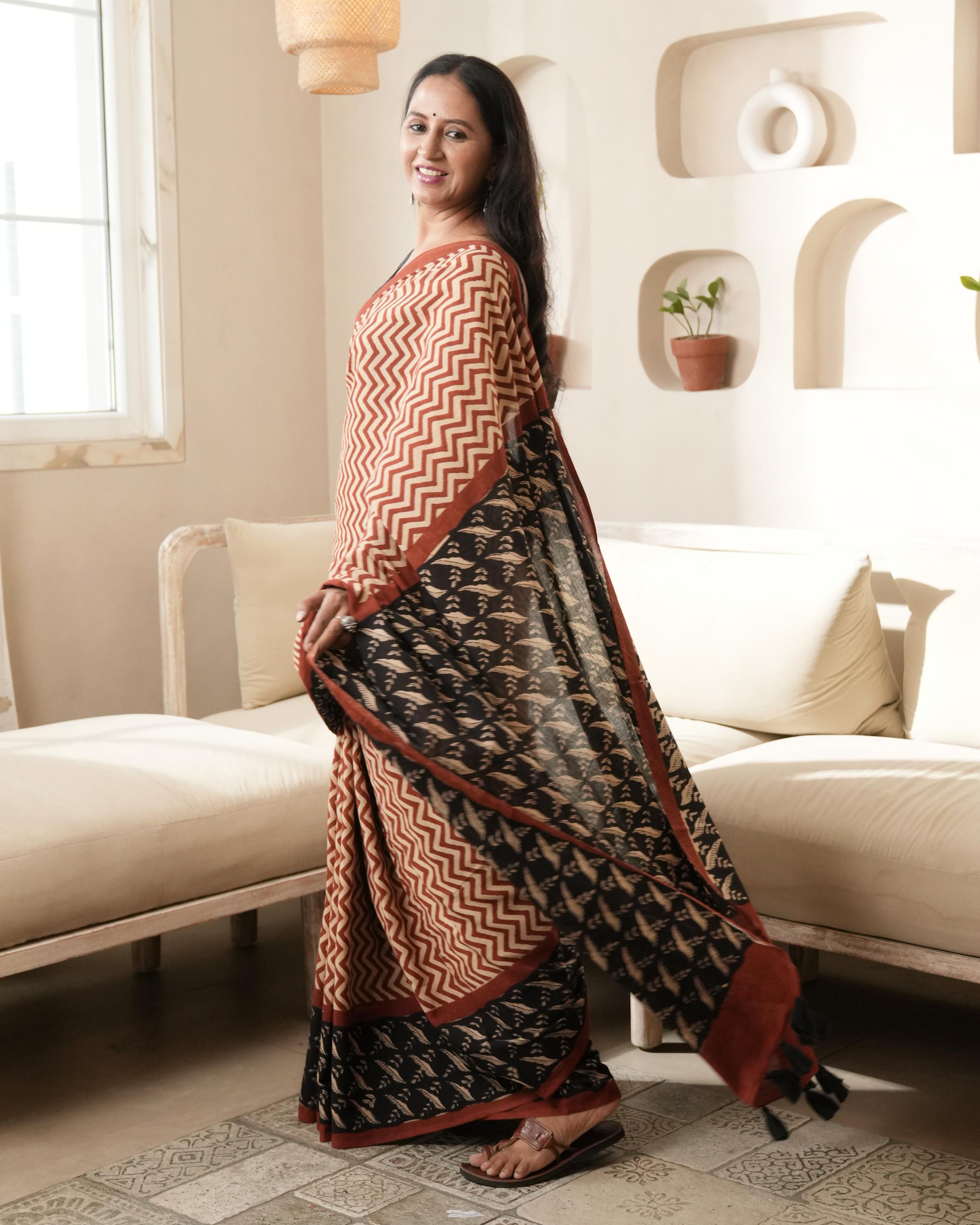 Bagru Red Zigzag Print Mul Cotton Saree