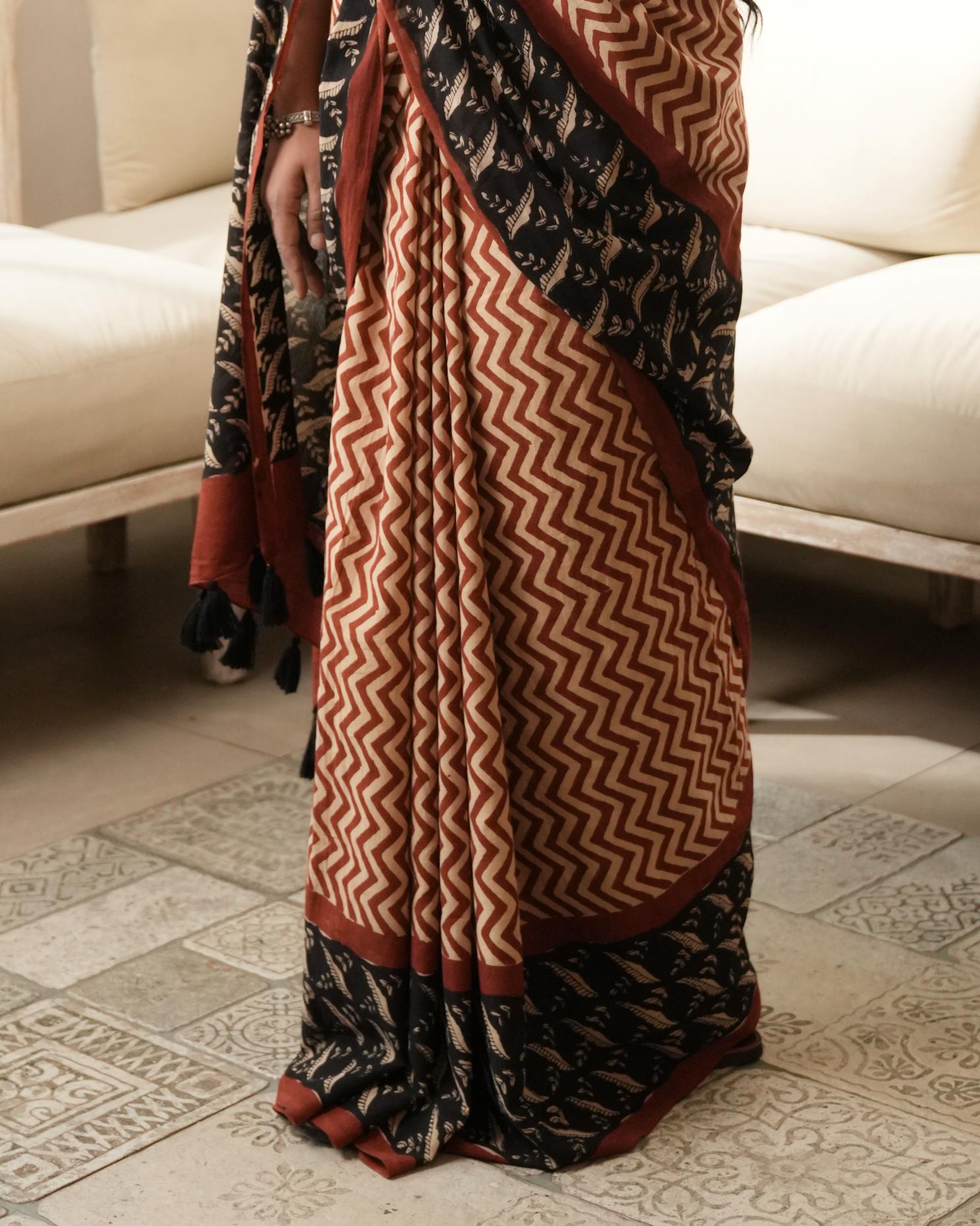 Bagru Red Zigzag Print Mul Cotton Saree