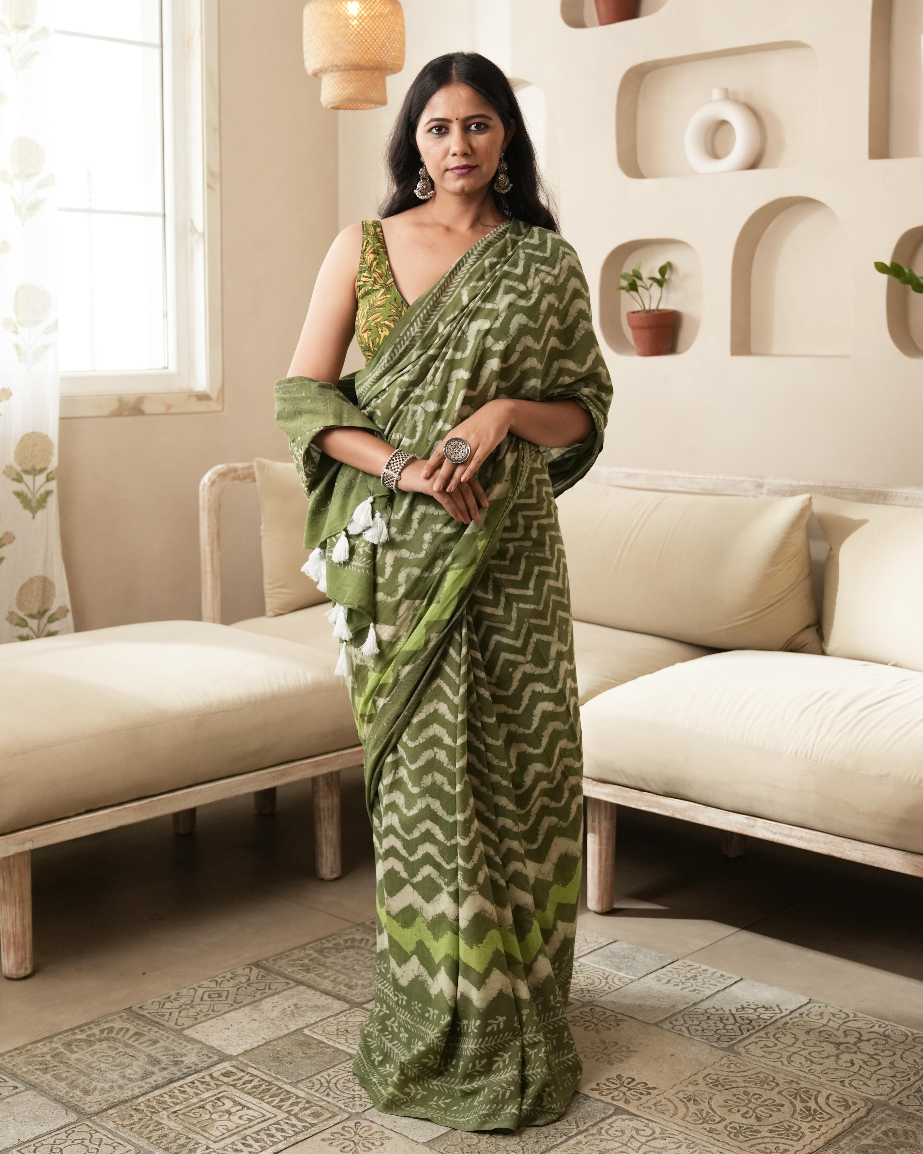 Rustic Green Dabu Wave Print Mul Saree