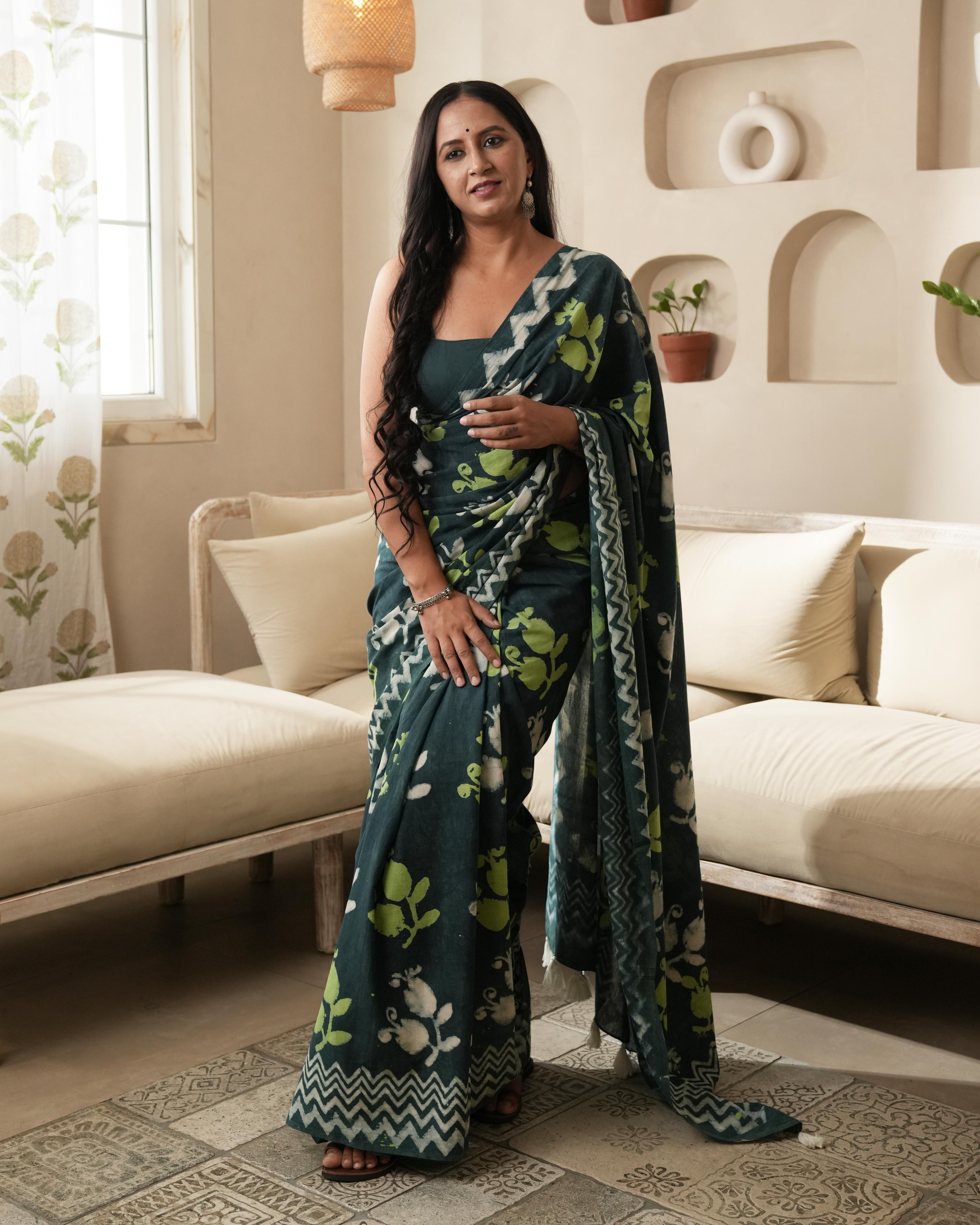 Bottle Green Mughal Butta Dabu Print Mul Saree