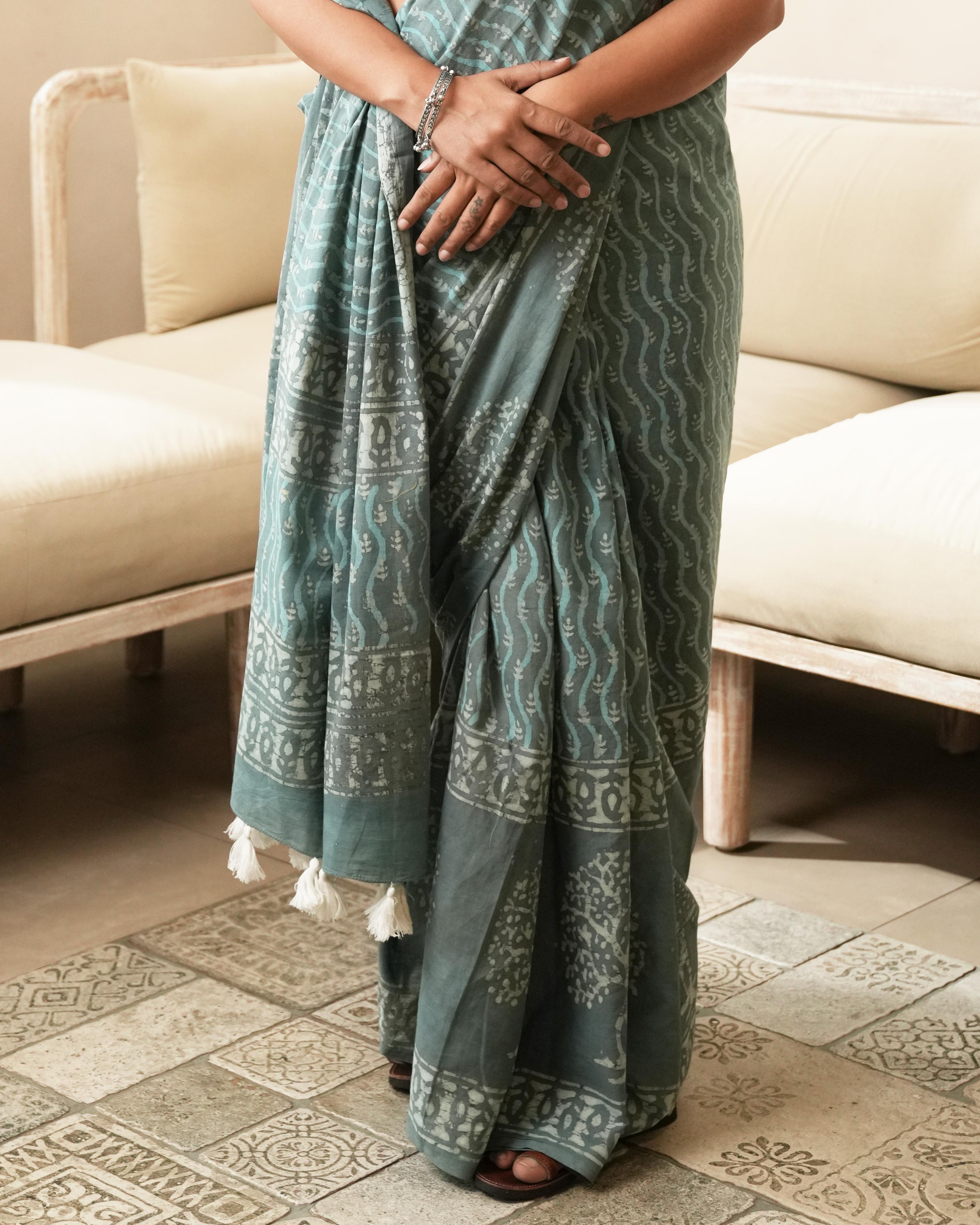 Rustic Teal Butta Dabu Print Mul Saree
