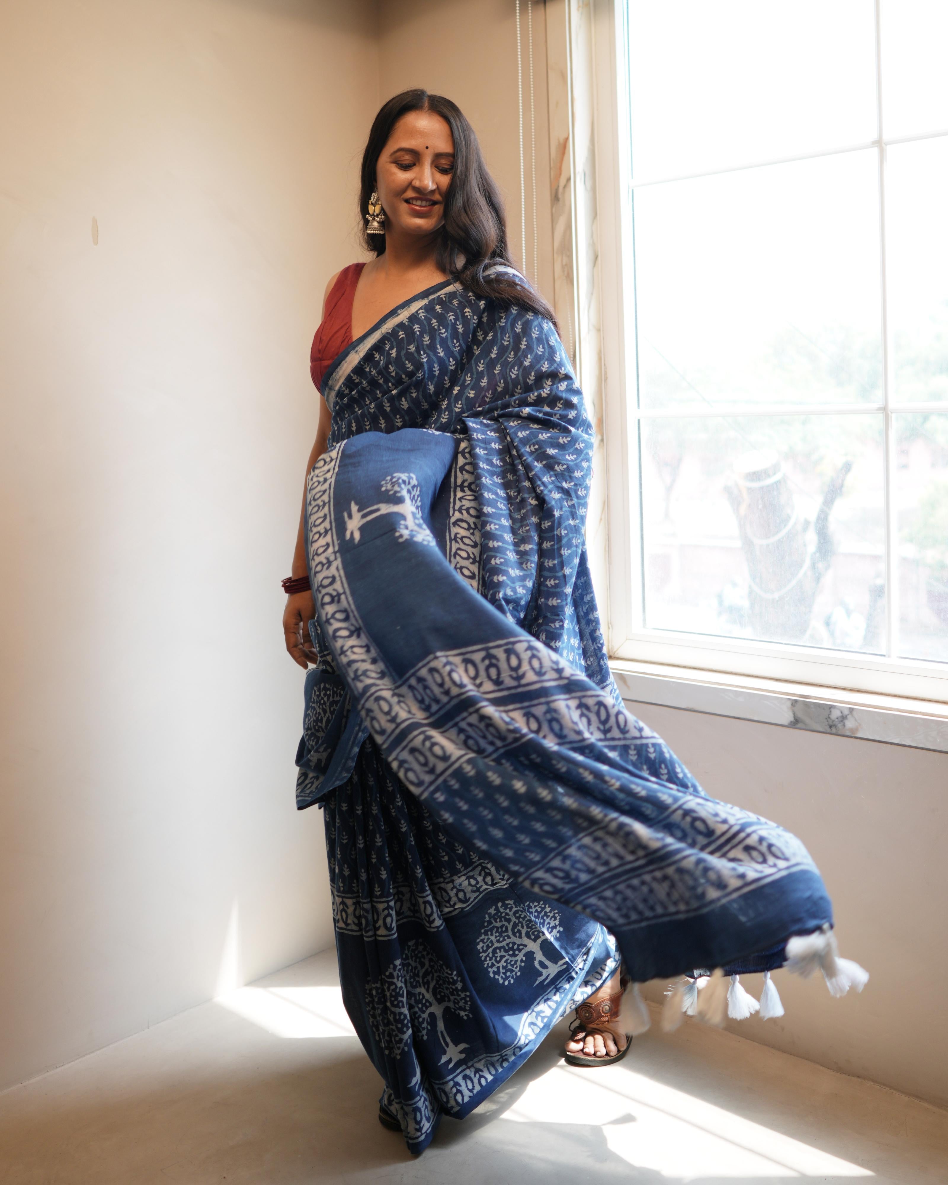 Indigo Butti Dabu Print Mul Saree with Tassels